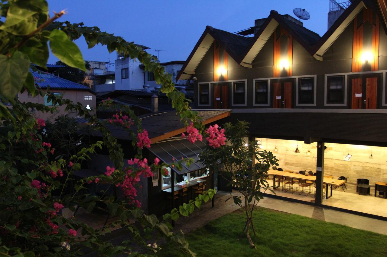 Chiangmai Moli Inn (Adults Only) チエンマイ エクステリア 写真