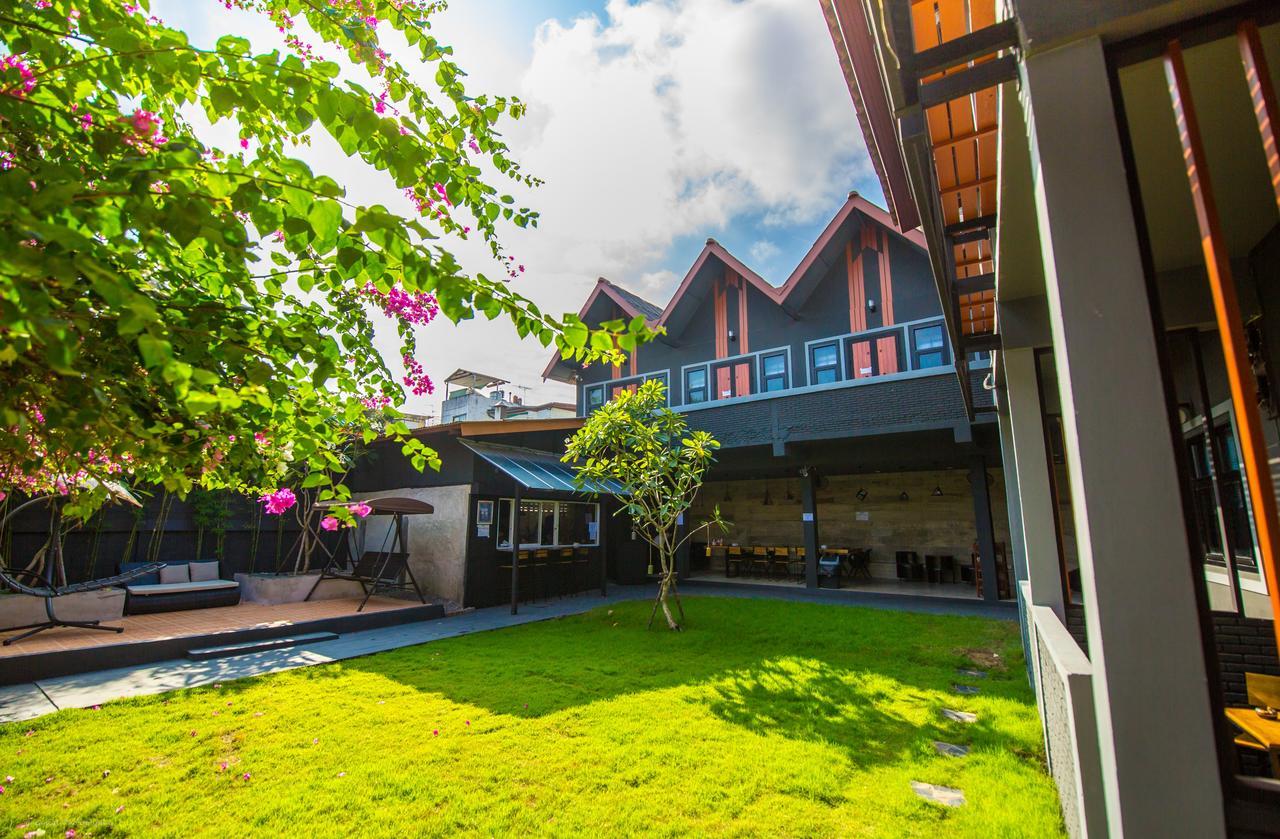 Chiangmai Moli Inn (Adults Only) チエンマイ エクステリア 写真