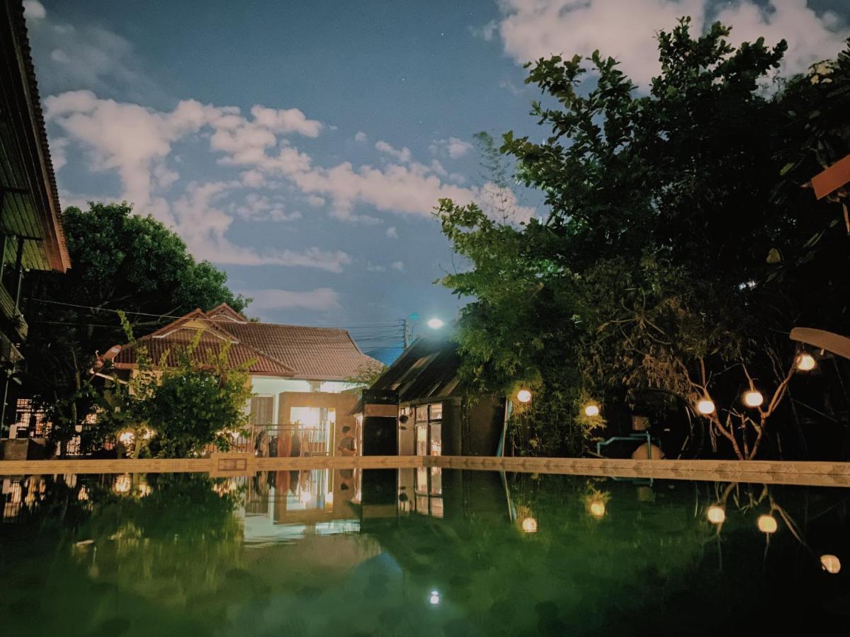 Chiangmai Moli Inn (Adults Only) チエンマイ エクステリア 写真